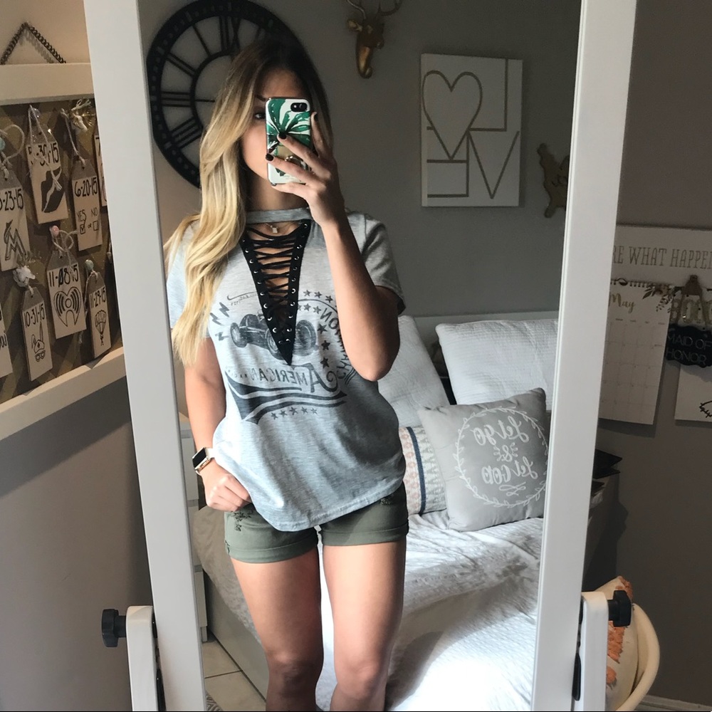 Graphic t-shirt